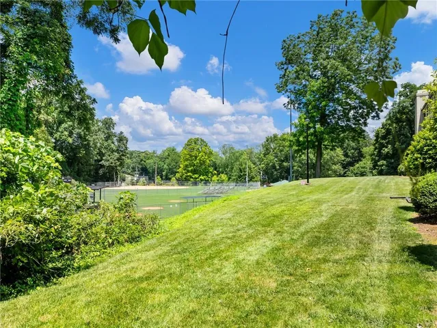 $2,000 | 605 Candler Street, Unit C2, Gainesville, GA 30501