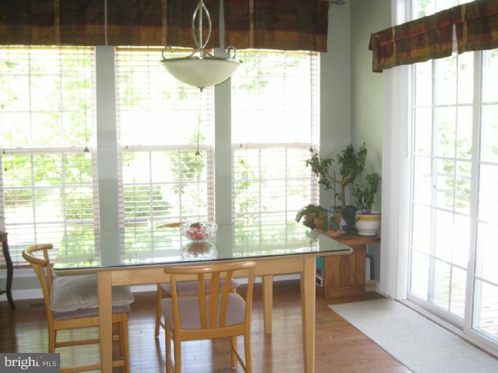 Breakfast Room