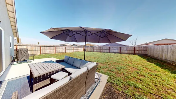 $455,000 | 1569 Concord Avenue, Madera, CA 93637