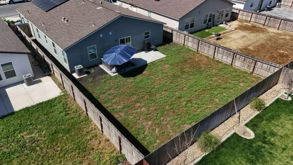 $455,000 | 1569 Concord Avenue, Madera, CA 93637