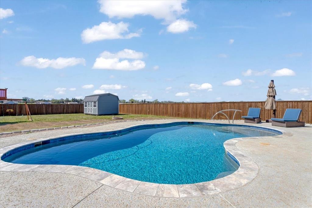6514 Old Clarksville Road Reno, TX 75462 - Photo 7 of 27 a view of a swimming pool