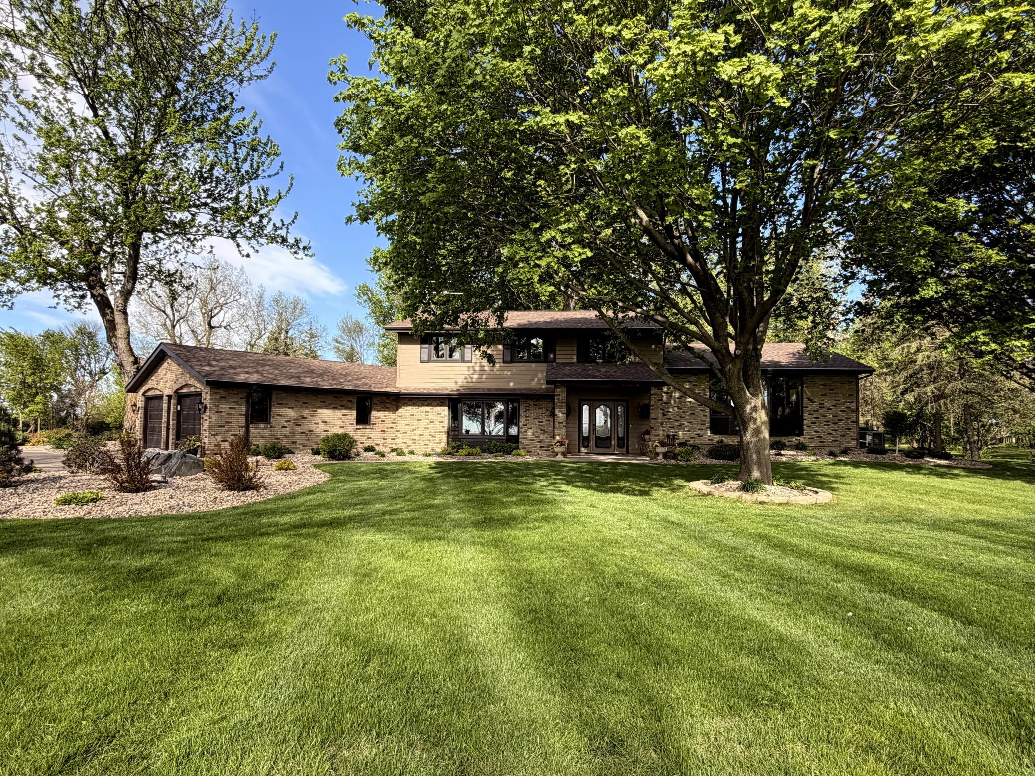 41347 Highway 71 Windom, MN 56101 - Photo 1 of 1