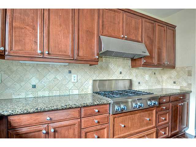 2756 Rambling Vista Road Chula Vista, CA 91915 - Photo 10 of 24