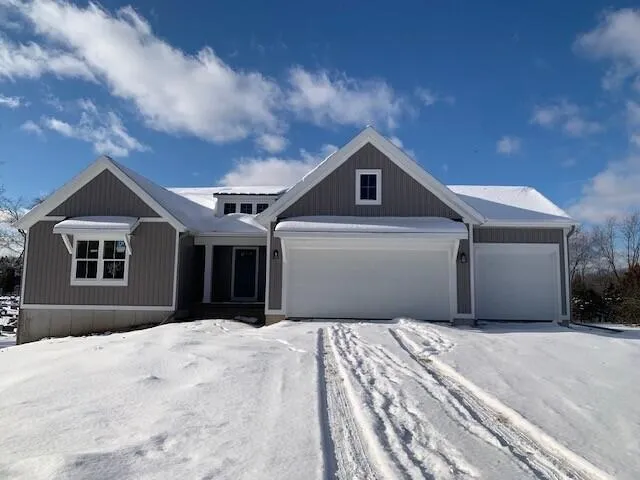 $529,900 | 1040 North Washington Street, Lowell, MI 49331