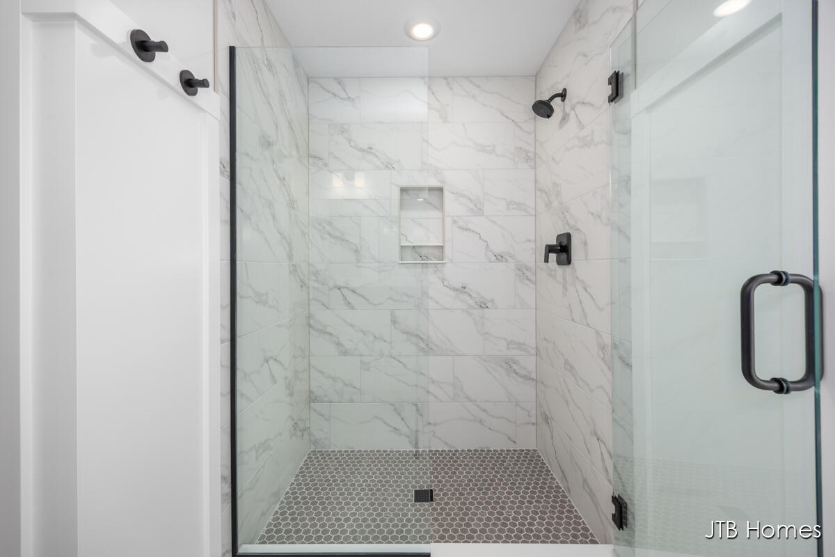 1040 North Washington Street Lowell, MI 49331 - Photo 12 of 21 FR_11_Sequoia_1010