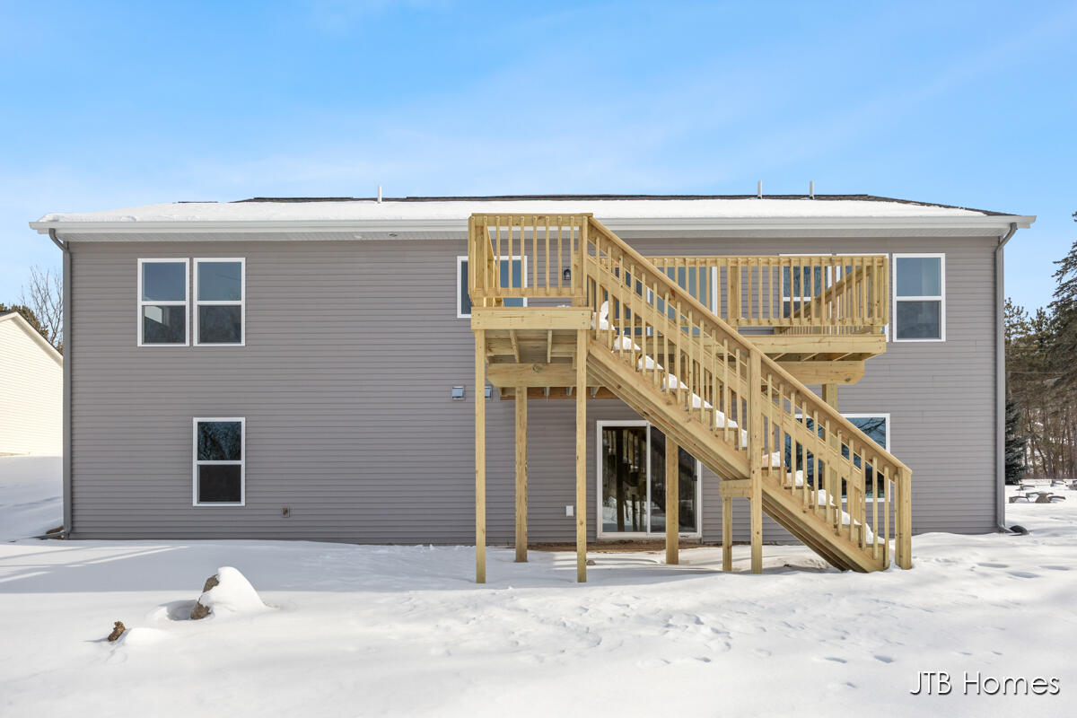 1040 North Washington Street Lowell, MI 49331 - Photo 20 of 21 FR_11_Sequoia_1018