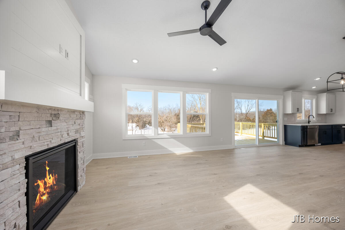 1040 North Washington Street Lowell, MI 49331 - Photo 5 of 21 FR_11_Sequoia_1003