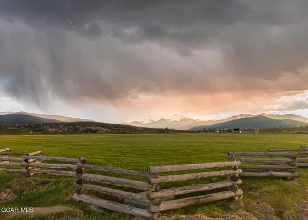 $665,000 | 401 West Meadow Mile, Unit 6, Fraser, CO 80442