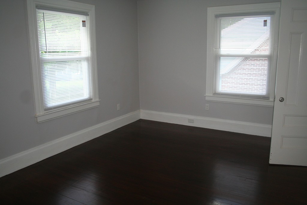 36 Irvington Street Springfield, MA 01108 - Photo 19 of 25 Gallery Image 19
