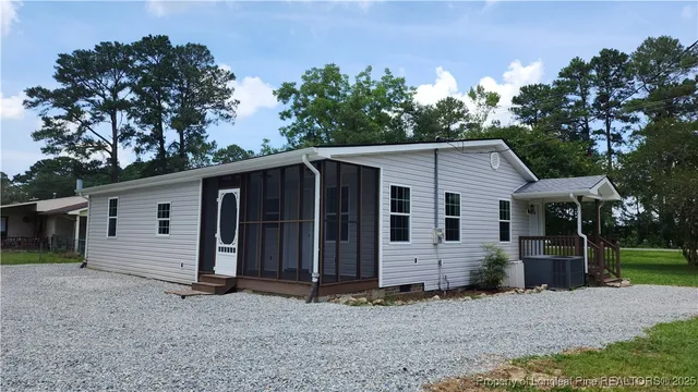 $180,000 | 1601 West Mlk Jr Boulevard, Roseboro, NC 28382