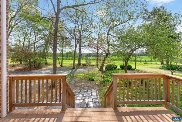 $995,000 | 3132 Thomas Jefferson Parkway, Palmyra, VA 22963
