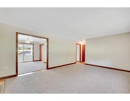 88 R Grafton Street Shrewsbury, MA 01545 - Photo 3 of 30