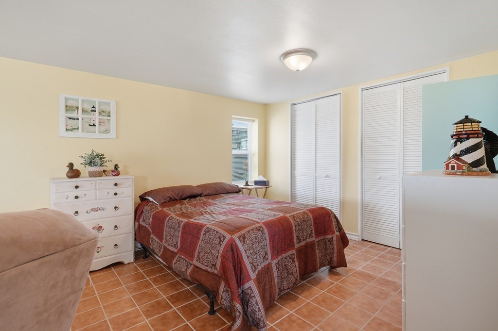 554 Copano Cove Road Rockport, TX 78382 - Photo 16 of 40