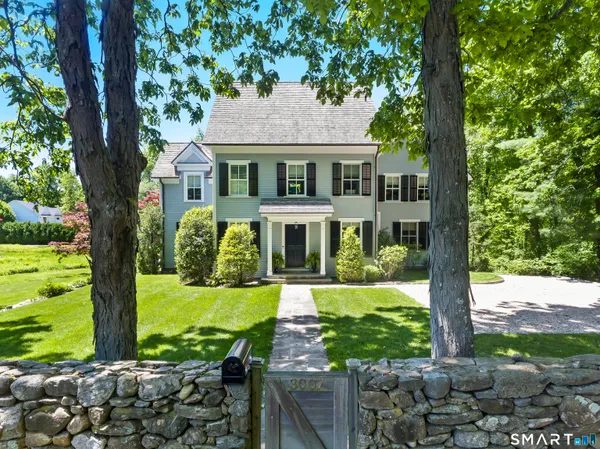 a front view of house with yard
