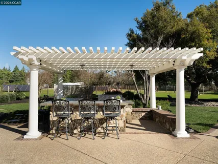 $6,698,800 | 5401 Penny Lane, Danville, CA 94506