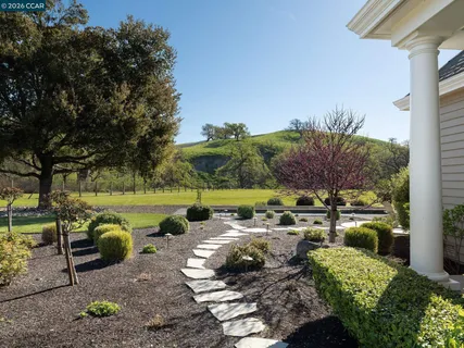 $6,698,800 | 5401 Penny Lane, Danville, CA 94506