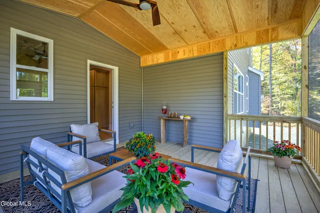 $959,980 | 34 Tamarack Street, Ballston, NY 12019