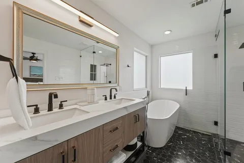 $565,000 | 12556 Marina Loop, Willis, TX 77318