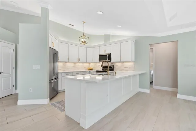 $625,000 | 331 Meadow Beauty Court, Venice, FL 34293