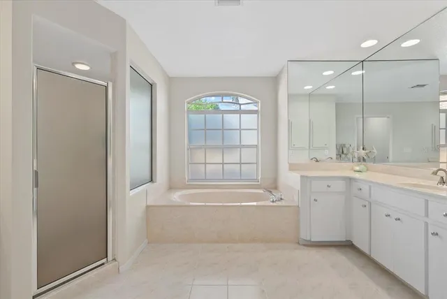 $625,000 | 331 Meadow Beauty Court, Venice, FL 34293