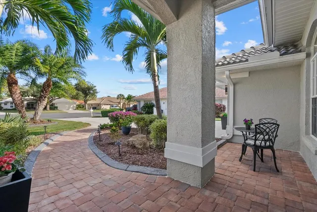 $625,000 | 331 Meadow Beauty Court, Venice, FL 34293