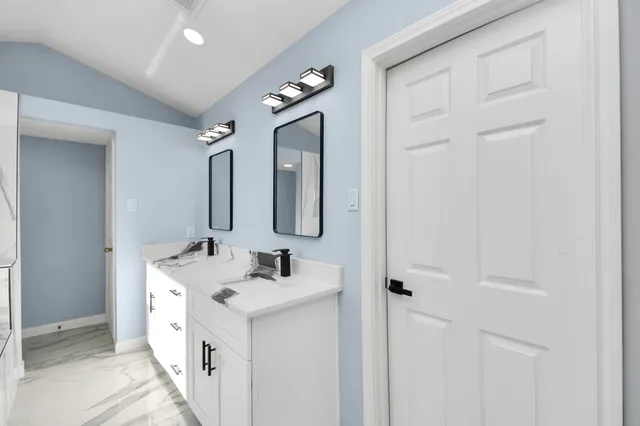 $359,000 | 4211 Royal Manor Drive, Pasadena, TX 77505