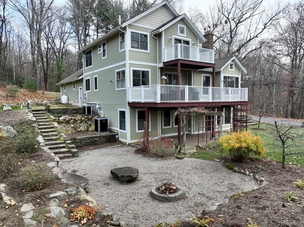 106 Shutesbury Road Amherst, MA 01002 - Photo 5 of 41