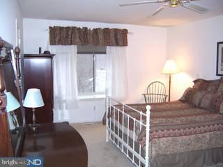 2710 Red Oak Circle Springfield, PA 19064 - Photo 6 of 6 Gallery Image 6