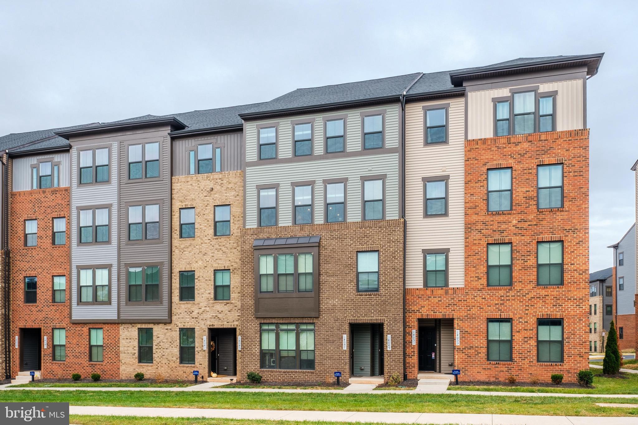 14049 Sunrise Valley Drive, Unit 7P Herndon, VA 20171 - Photo 1 of 51