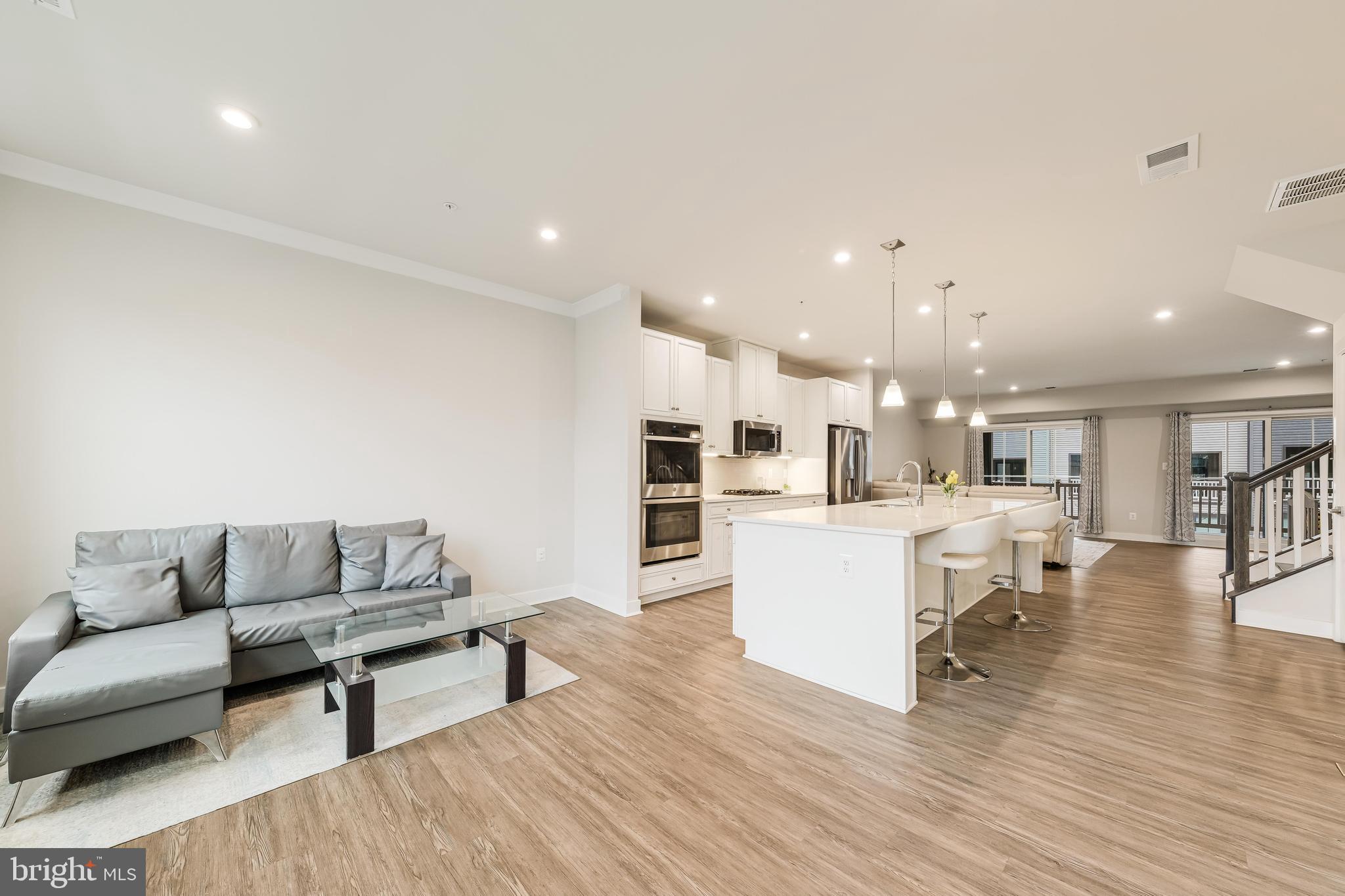 14049 Sunrise Valley Drive, Unit 7P Herndon, VA 20171 - Photo 11 of 51