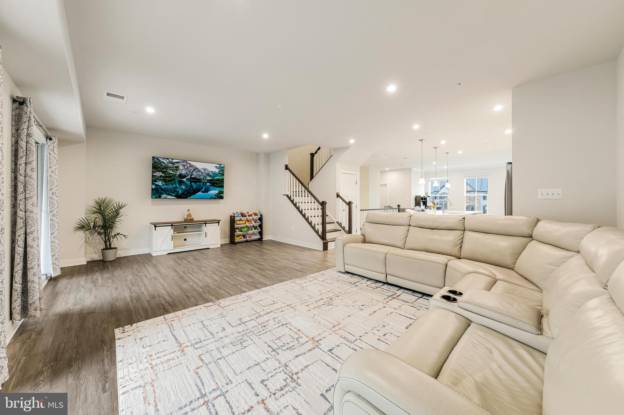 14049 Sunrise Valley Drive, Unit 7P Herndon, VA 20171 - Photo 25 of 51