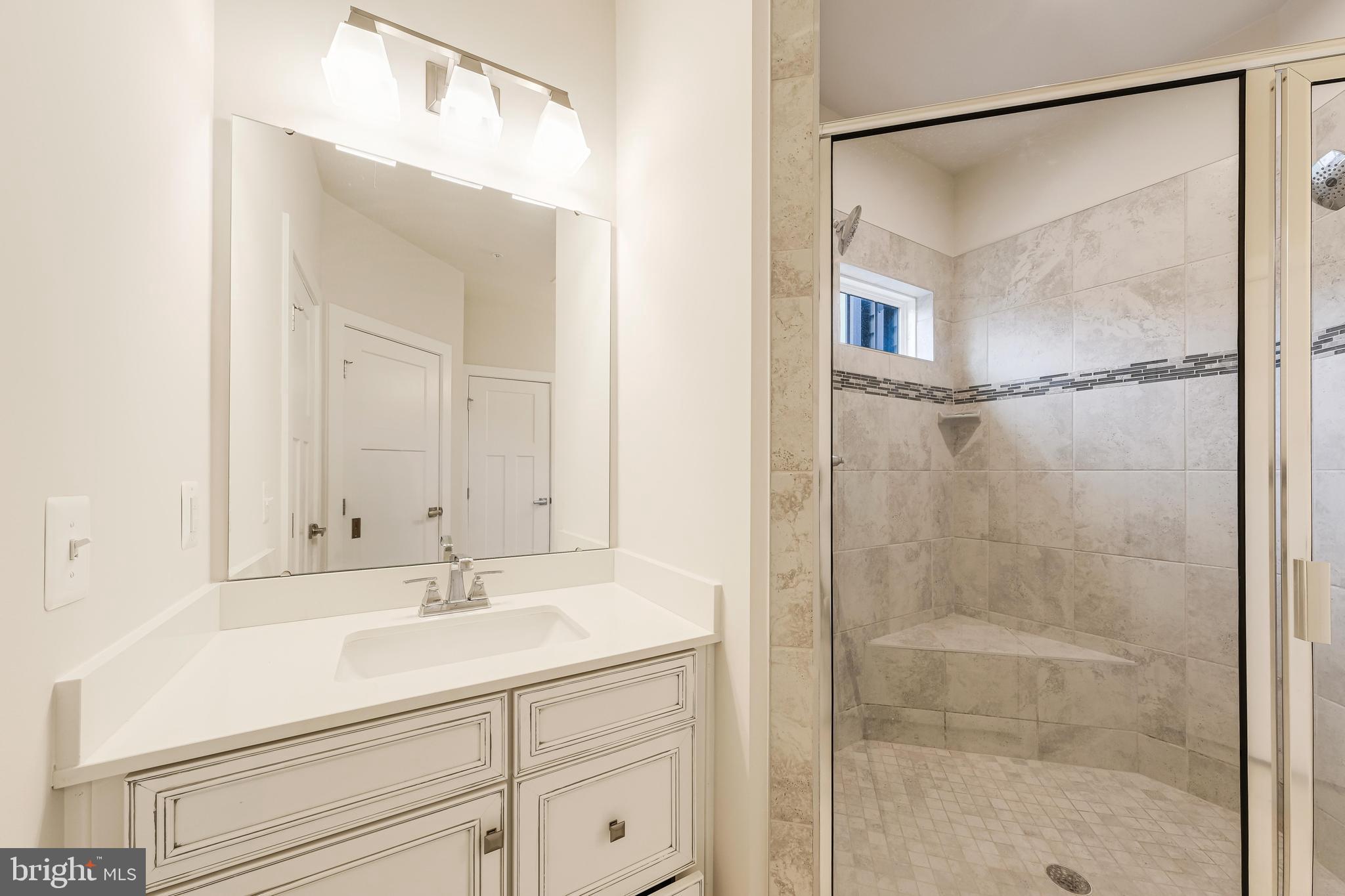 14049 Sunrise Valley Drive, Unit 7P Herndon, VA 20171 - Photo 34 of 51