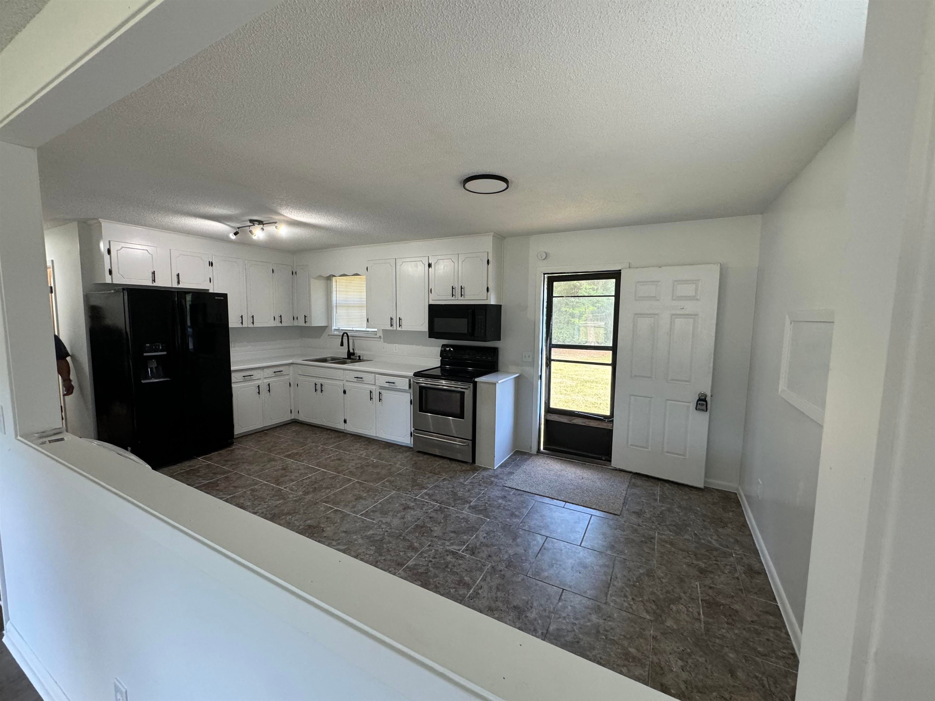 2117 Cameron Road Red Level, AL 36474 - Photo 11 of 28 Gallery Image 11