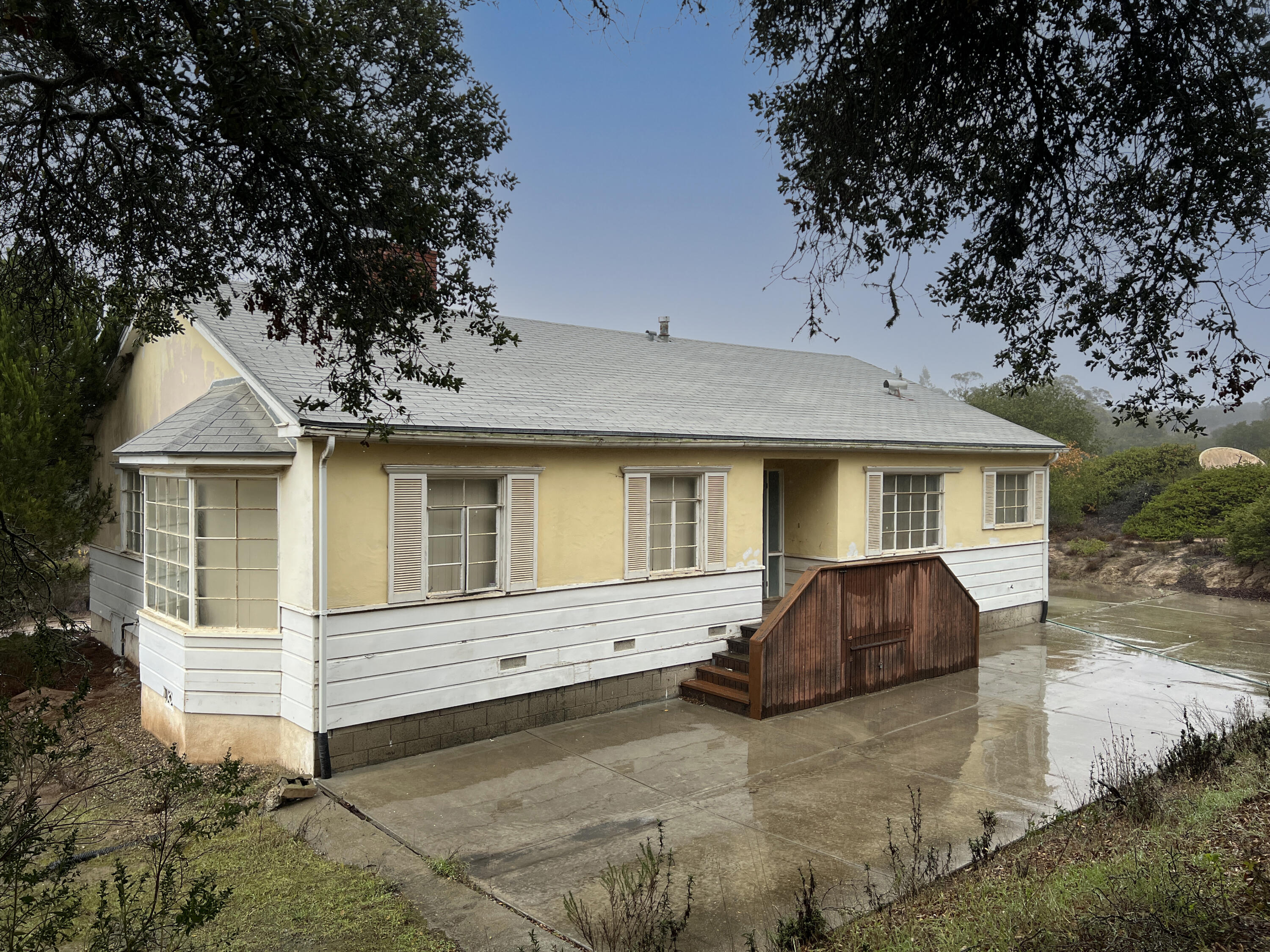 1990 Tularosa Road Lompoc, CA 93436 - Photo 12 of 36 House Front Entry