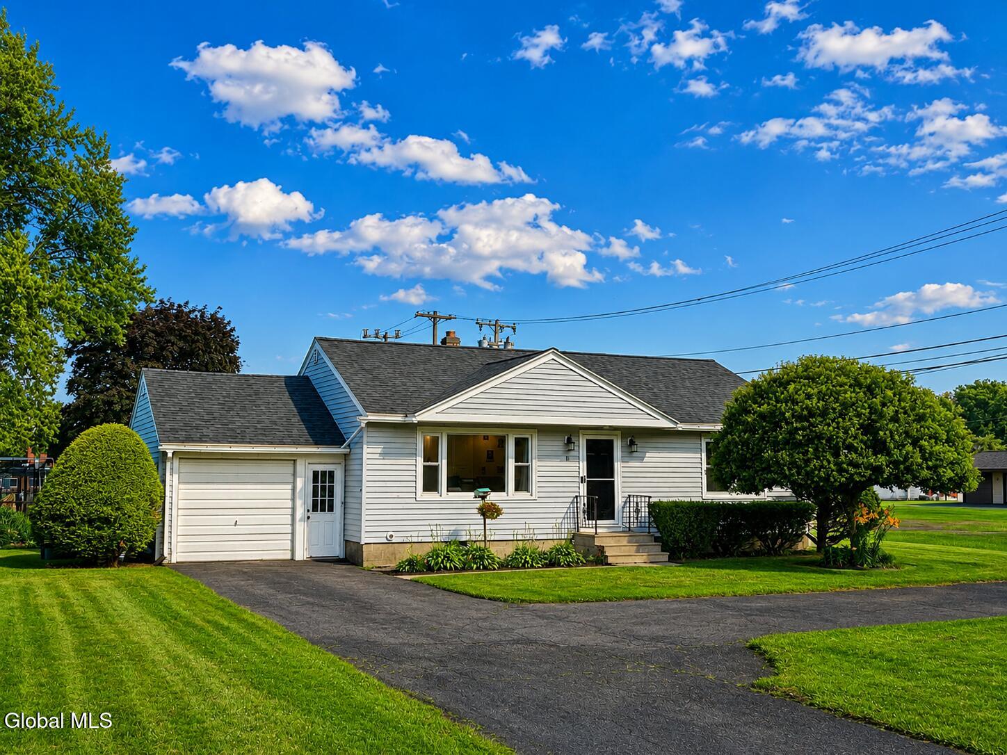 811 Duanesburg Road Schenectady, NY 12306 - Photo 1 of 38 2C310765-E9B1-45D7-AEB7-EA81E4C486BC