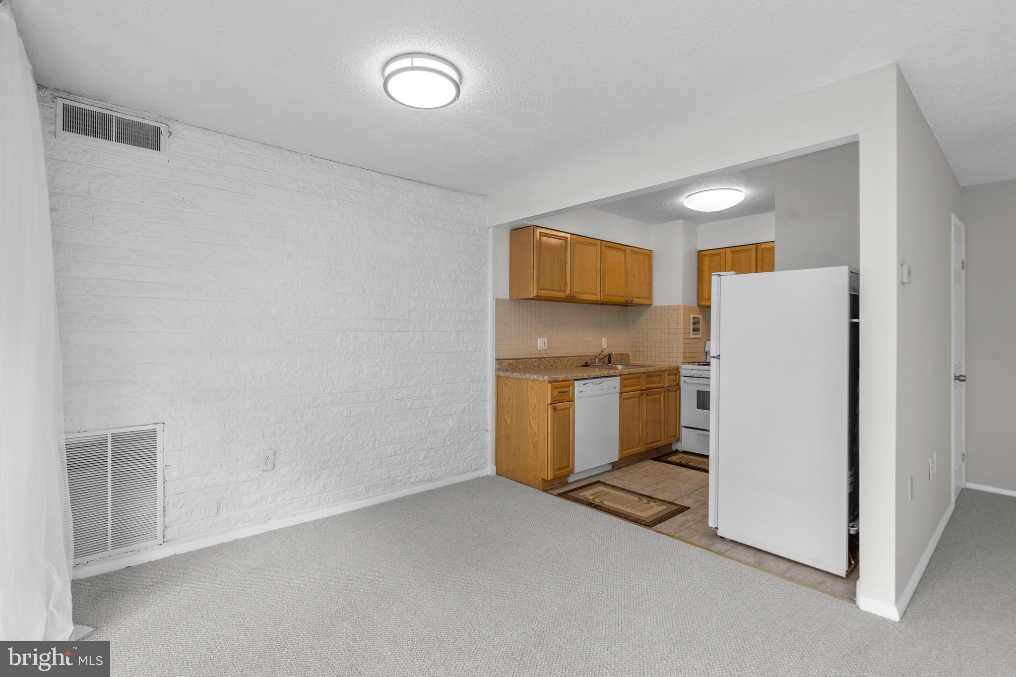 1830 Metzerott Road, Unit A4 Adelphi, MD 20783 - Photo 17 of 40