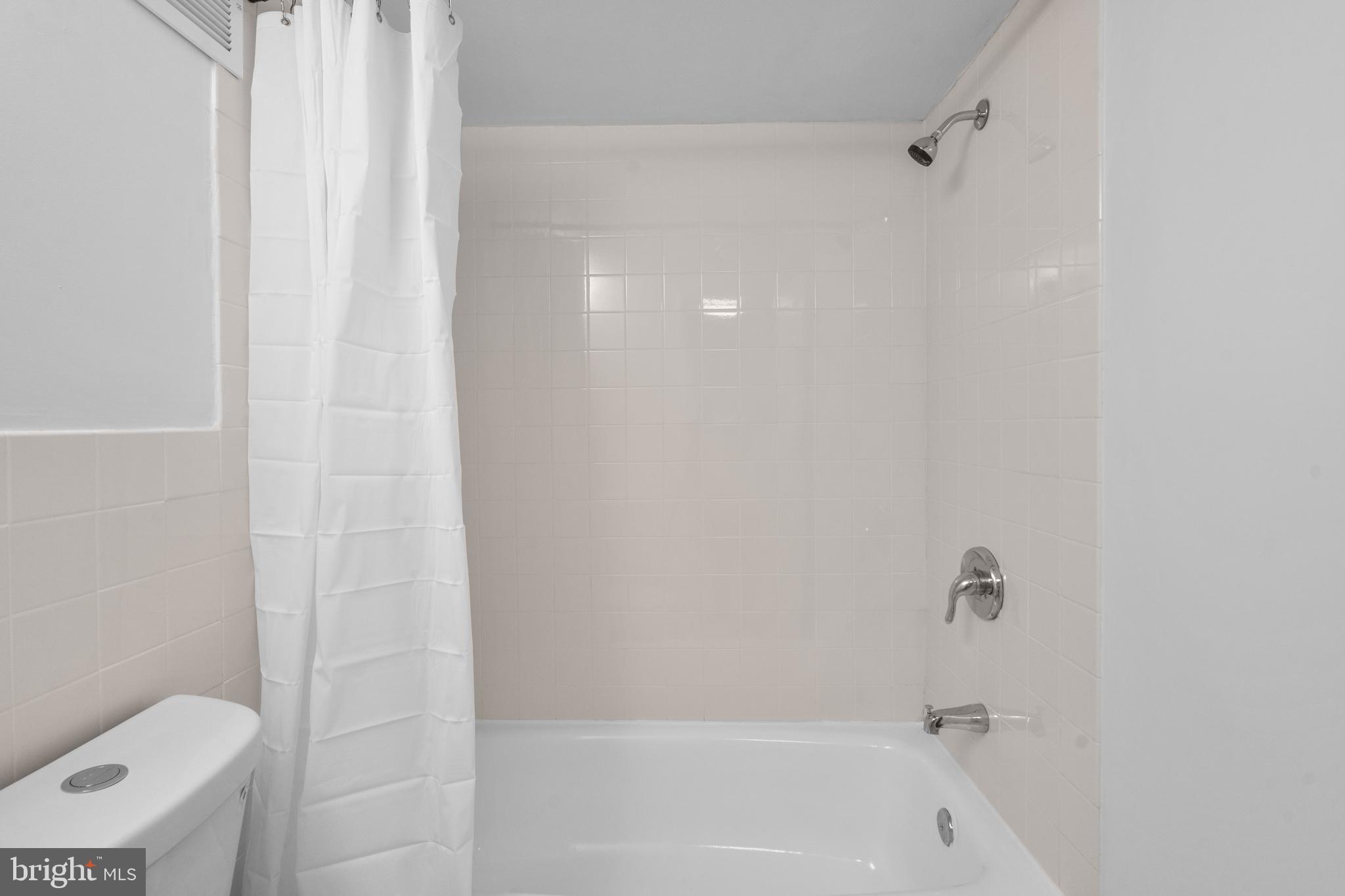 1830 Metzerott Road, Unit A4 Adelphi, MD 20783 - Photo 34 of 40