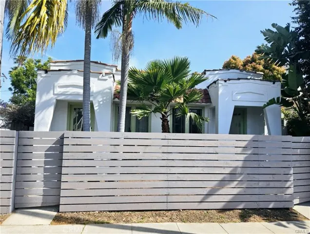 $2,099,000 | 908 Victoria, Venice, CA 90291