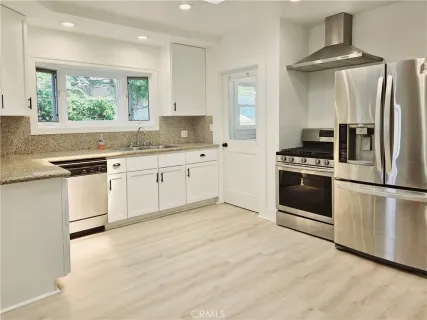 $1,899,000 | 908 Victoria Avenue, Venice, CA 90291