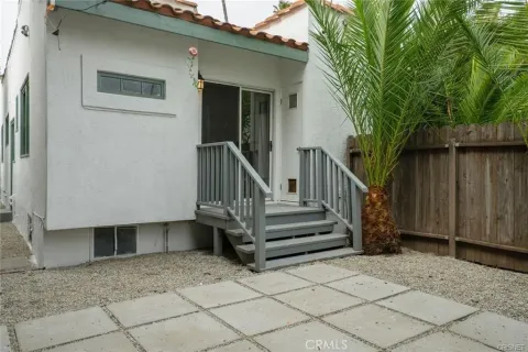 $1,899,000 | 908 Victoria Avenue, Venice, CA 90291