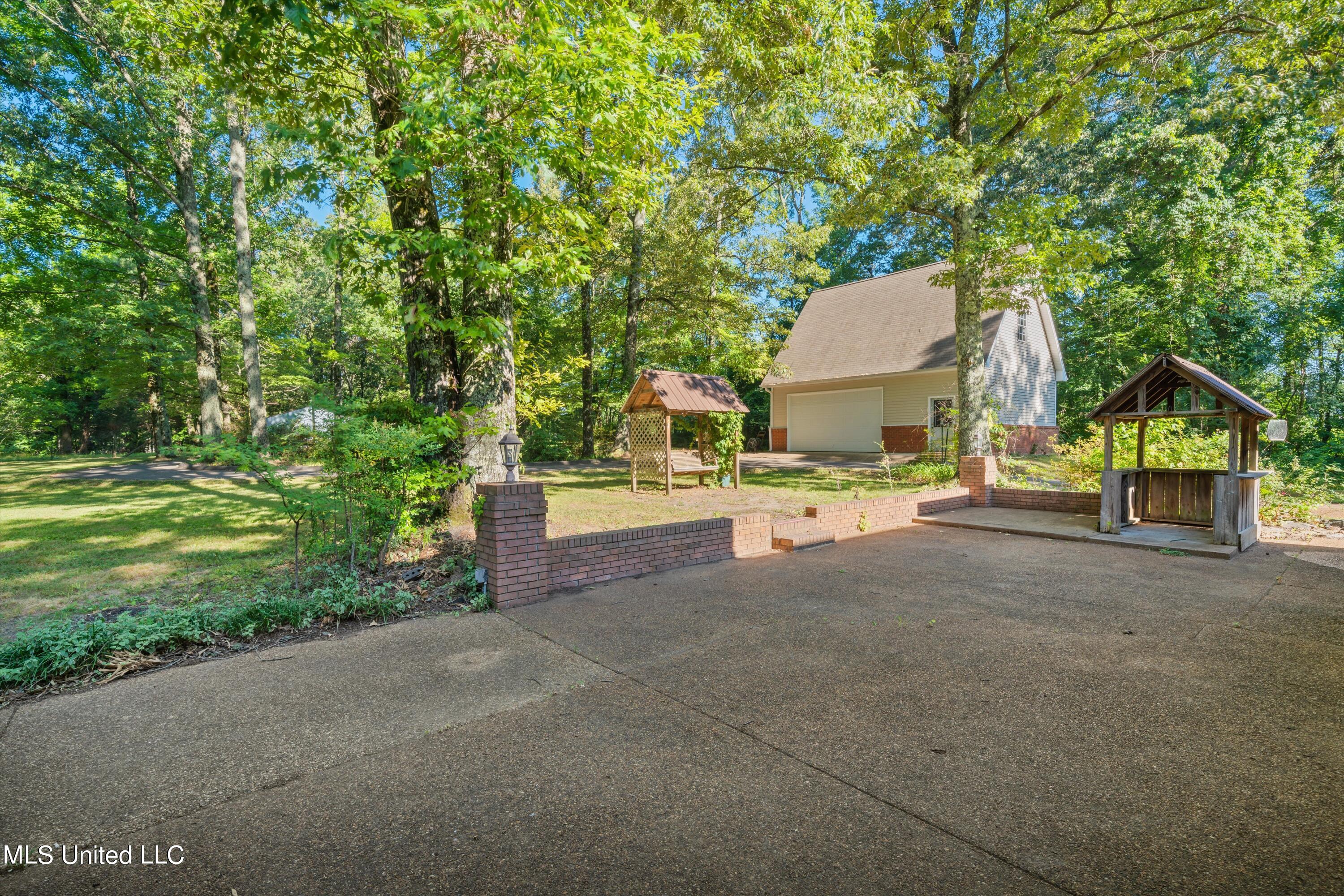 1771 Malone Road Nesbit, MS 38651 - Photo 29 of 33 Workshop