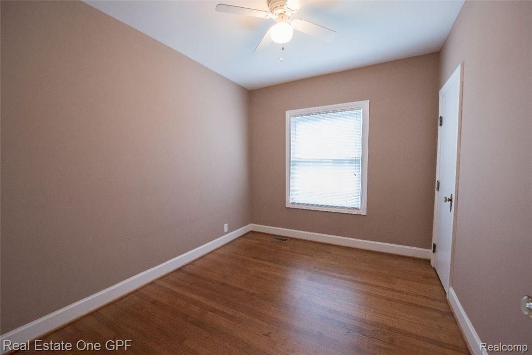 982 Washington Road Grosse Pointe, MI 48230 - Photo 10 of 23 750_7057.jpg
