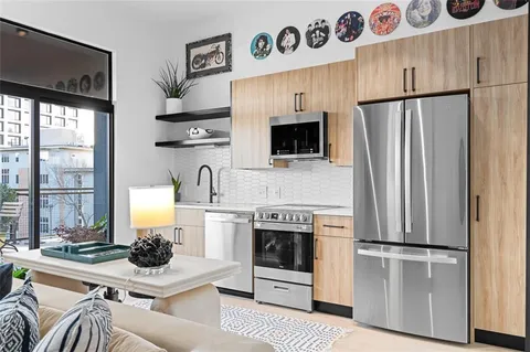 $384,000 | 567 Ponce De Leon Avenue Northeast, Unit 317, Atlanta, GA 30308