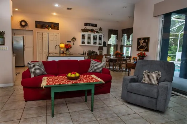 $599,000 | 5260 Hammock Circle, St. Cloud, FL 34771