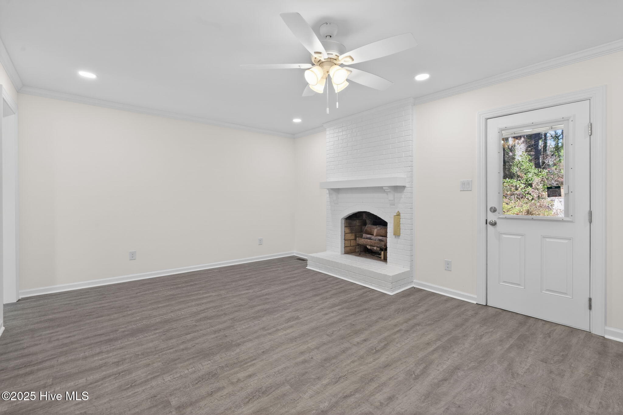 1204 Queen Anne Road Northwest Wilson, NC 27896 - Photo 19 of 37 Den 5