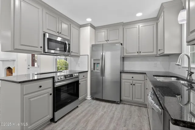 $269,900 | 1204 Queen Anne Road Northwest, Wilson, NC 27896