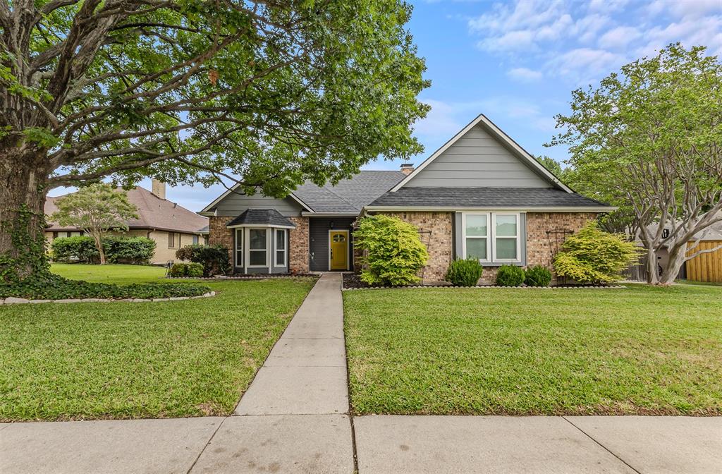 2513 Ridge Oak Court Garland, TX 75044 - Photo 2 of 31