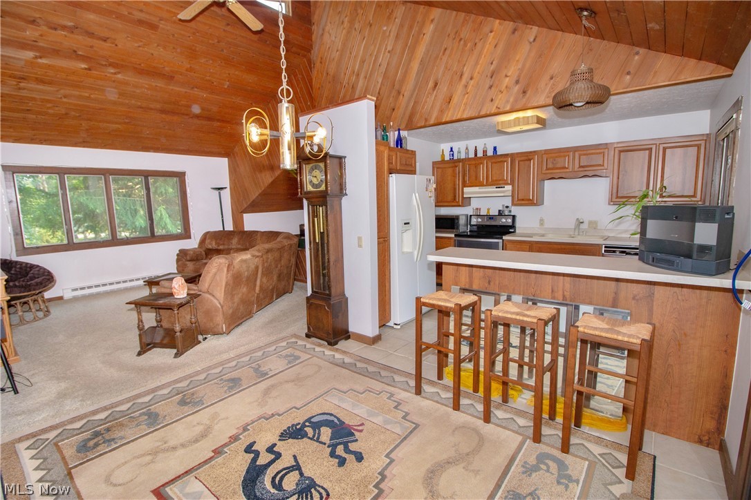 4459 Remsen Road Medina, OH 44256 - Photo 3 of 21 Kitchen looking into living room