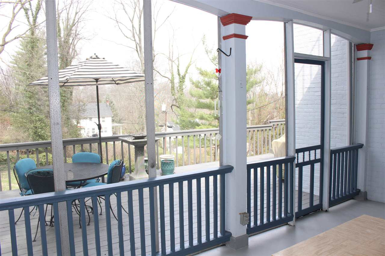 1076 Emerson Road Park Hills, KY 41011 - Photo 12 of 28