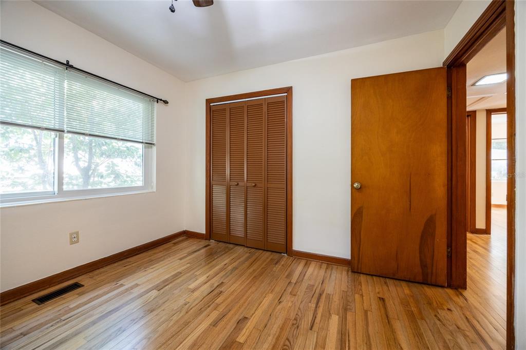 311 Southwest 27th Street Gainesville, FL 32607 - Photo 26 of 55 Gallery Image 26